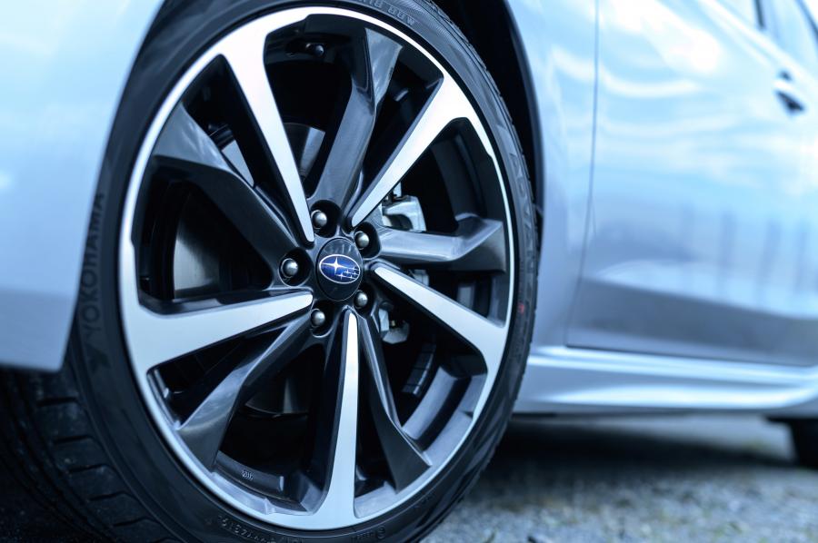 Колеса Subaru Impreza Sport 2019 года  (JP) (фото 16 из 43)